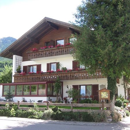 Gaestehaus Poeppl Unterwössen Extérieur photo