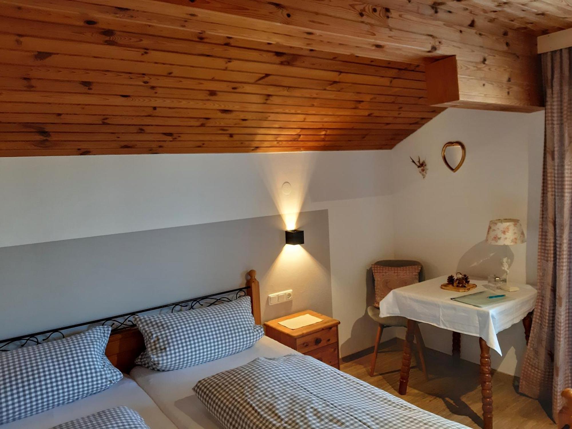 Gaestehaus Poeppl Unterwössen Extérieur photo