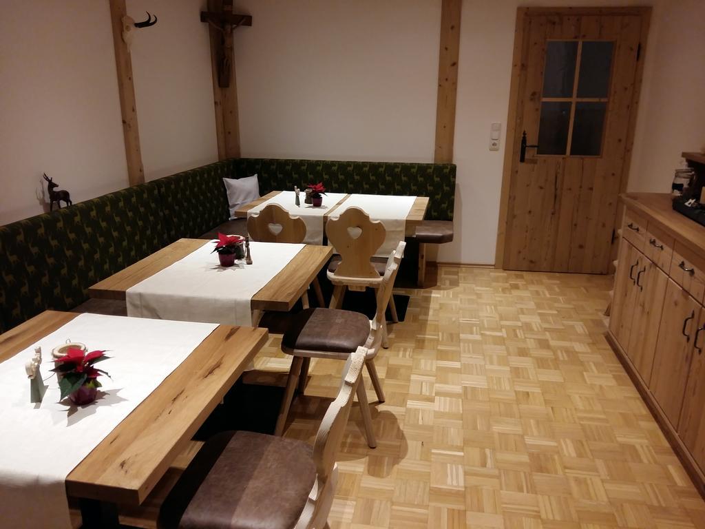 Gaestehaus Poeppl Unterwössen Extérieur photo